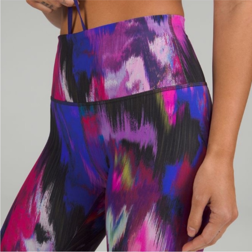 NWT Lululemon Wunder Train High Rise 28" | Pink/Purple Multicolor | Size 4 - Picture 2 of 10